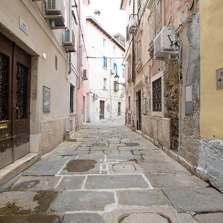 Studio Apartment In The Heart Of Magic Piran Exterior photo